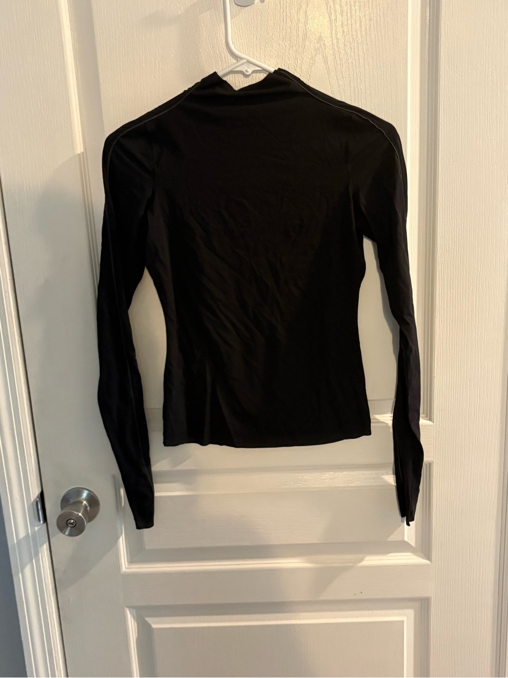 Skims/Nike Women’s Weightless Mock Neck Long Sleeve XS New with Tags